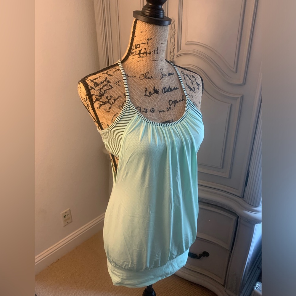 SALE!! EVERYTHING MUST GO!! Lululemon Exercise Top!